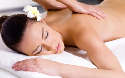 How To Give A Deep Stress Relief Back Massage 